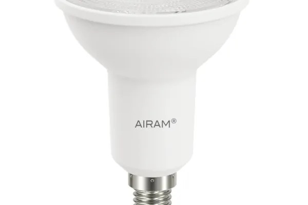 en Airam PAR20 växtlampa