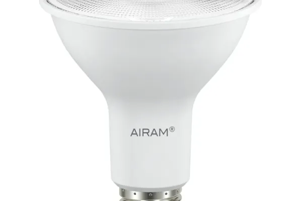 En Airam PAR30 kraftfull växtlampa