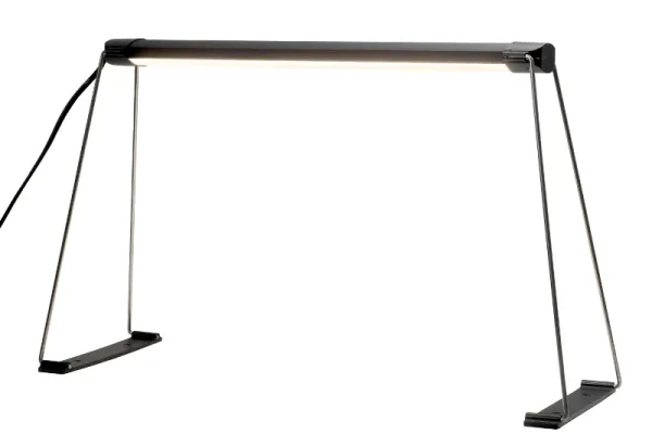 Airam Verso växtbelysning för hyllplan.