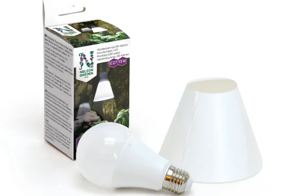 15 W rund lampa med extra skärm från nelson garden